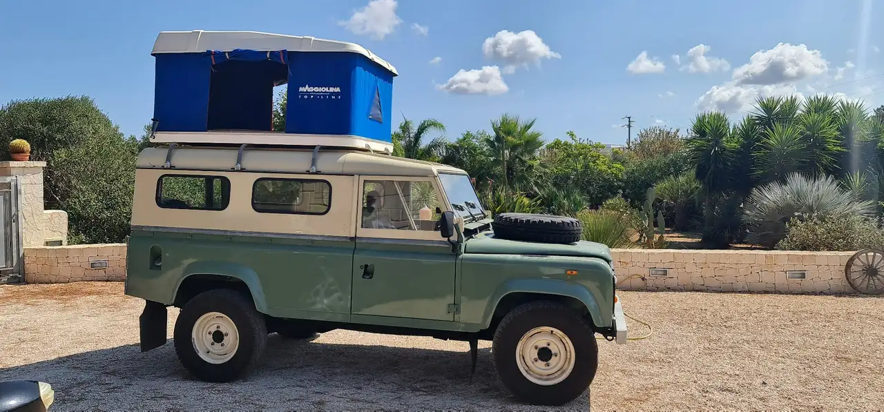 Land Rover Defender 110 2.5 Hard Top, foto 8