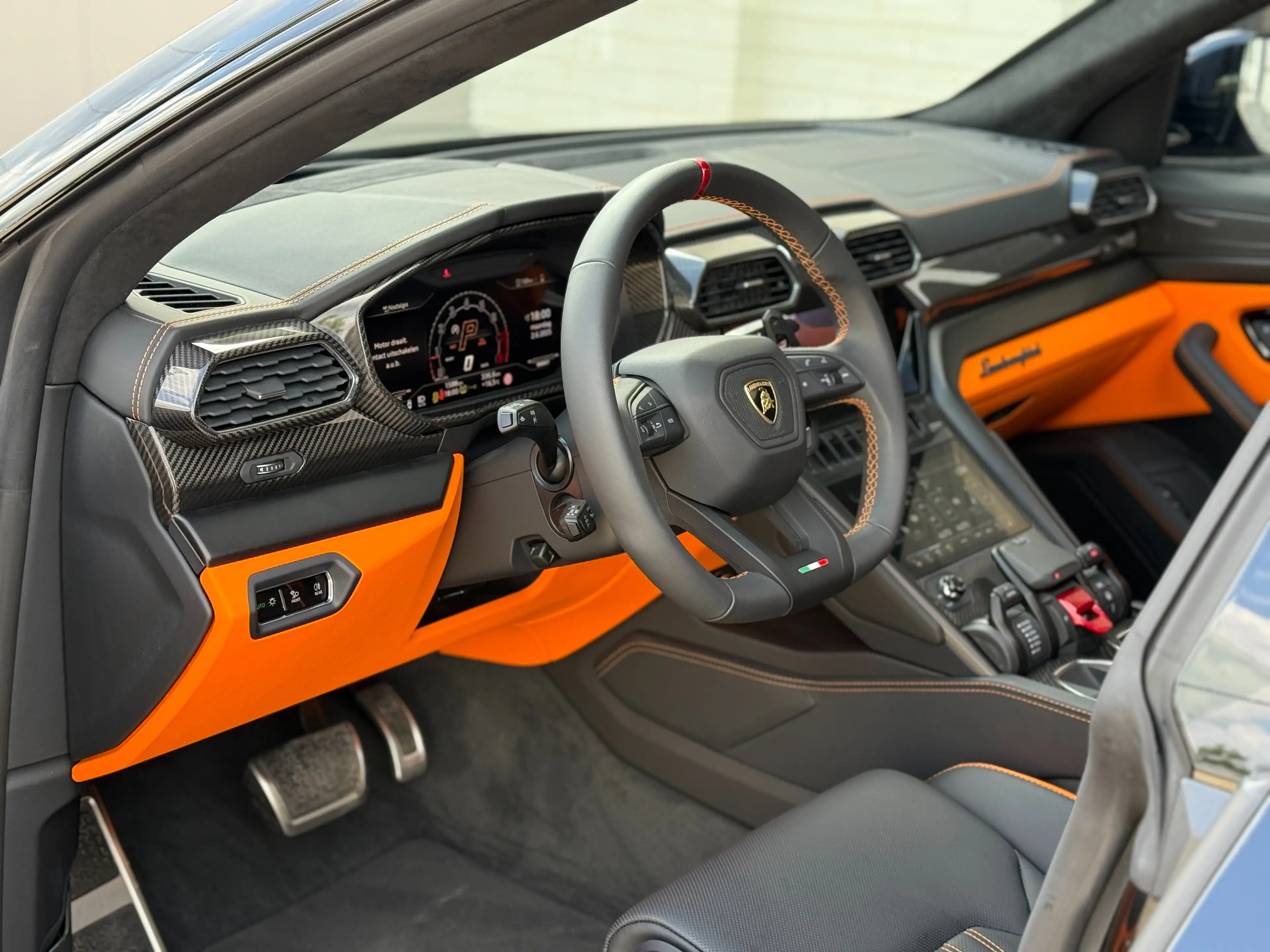Lamborghini Urus S 4.0 BiTurbo V8 - NEW / NO REGISTRATION - — photo 13