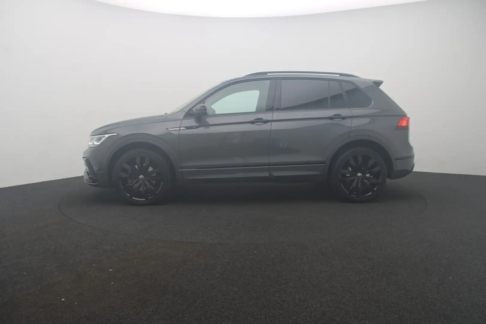 Volkswagen Tiguan 2.0 TSI 4Motion R-Line Matrix Navi HuD Gris - 2