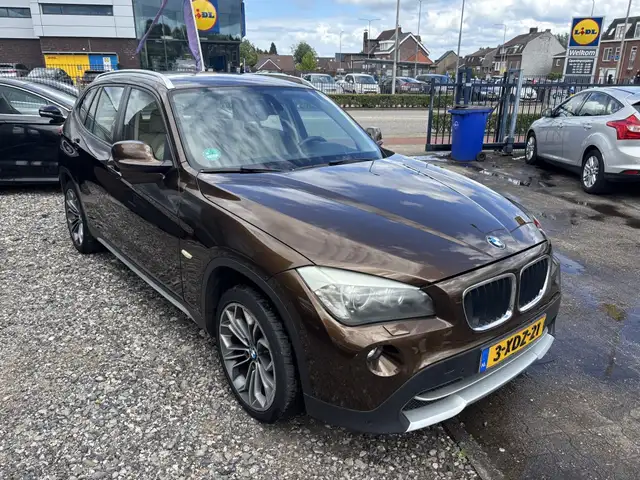 BMW X1 view 2