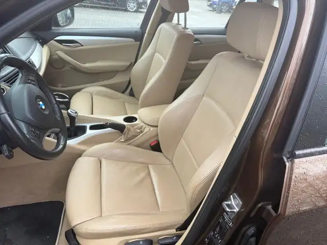 BMW X1 view 6