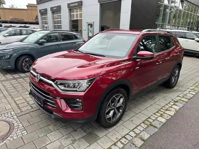 SsangYong Korando 1.5 T-GDI Sapphire Allrad 8Fach AHK