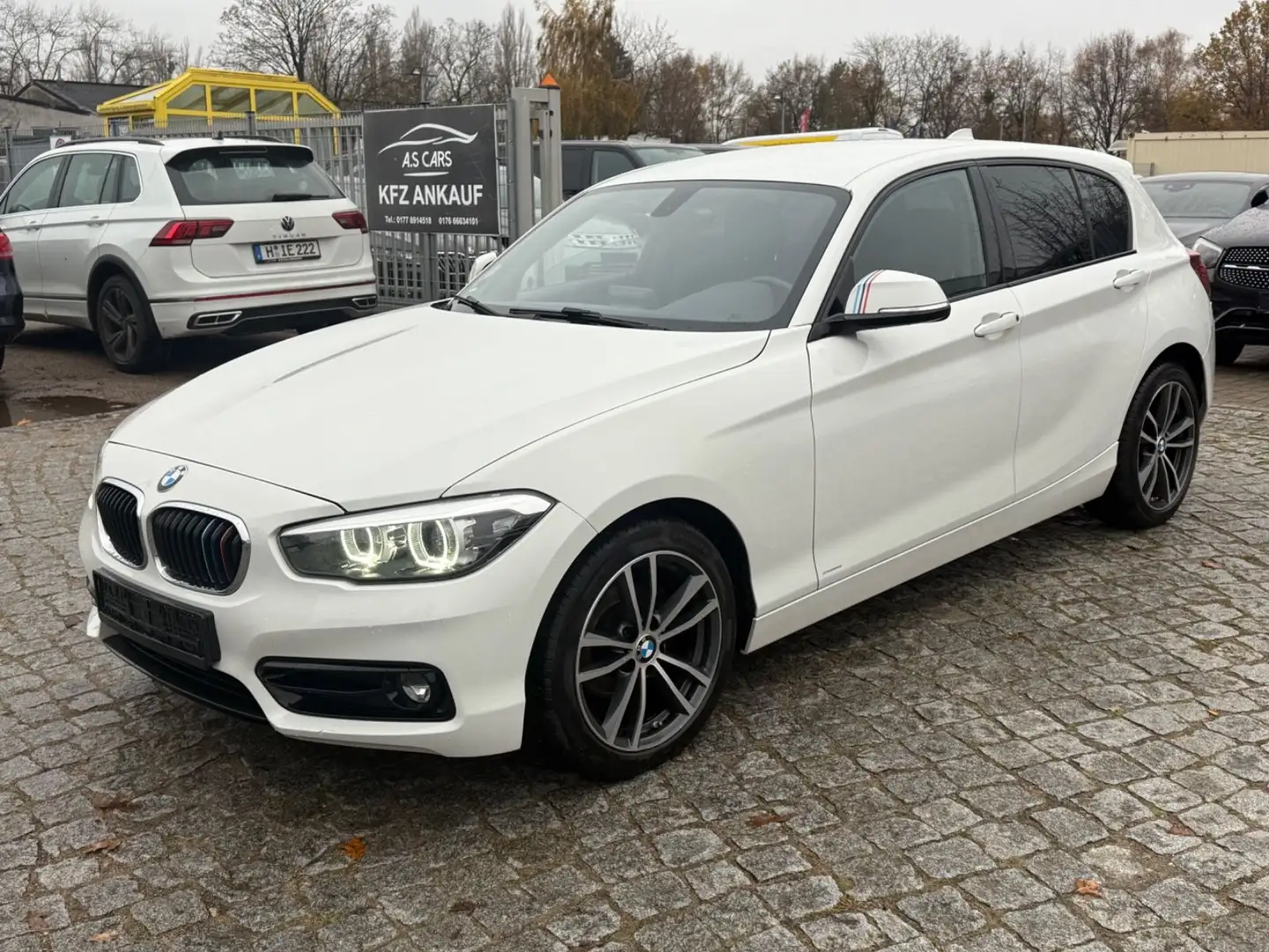 BMW 116 i Edition Sport Line Shadow*NAV*PDC*Euro6 Weiß - 2