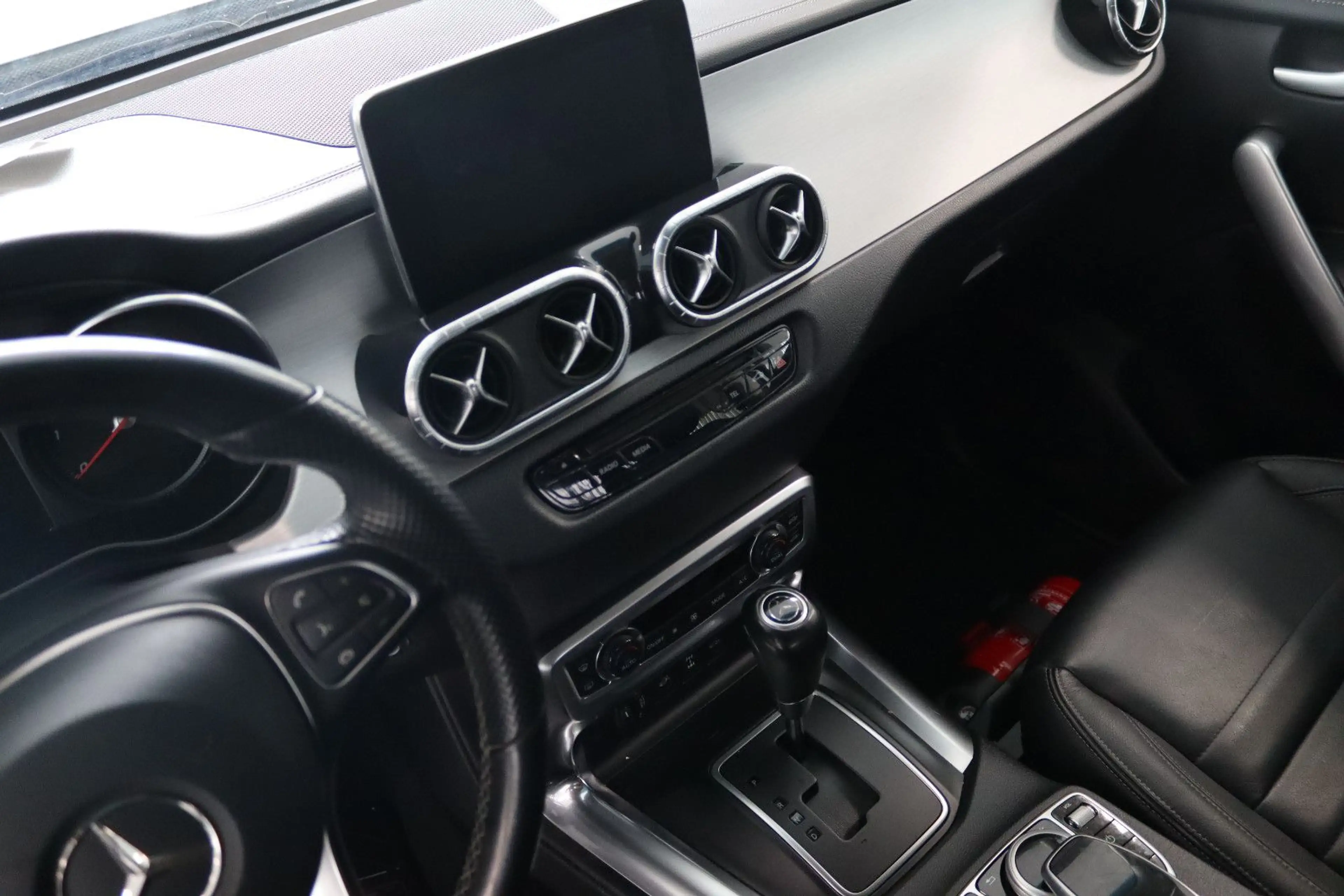 Mercedes-Benz X 250 d 4Matic Doppelkabine Edition Power — photo 14