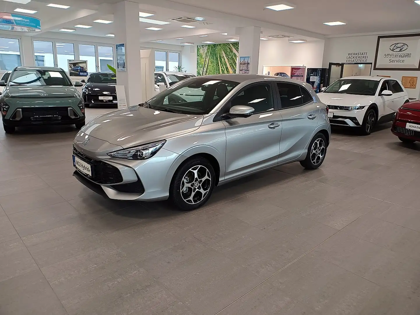 MG MG3 1,5 Hybrid+ Luxury *LAGERFAHRZEUG* Silber - 2