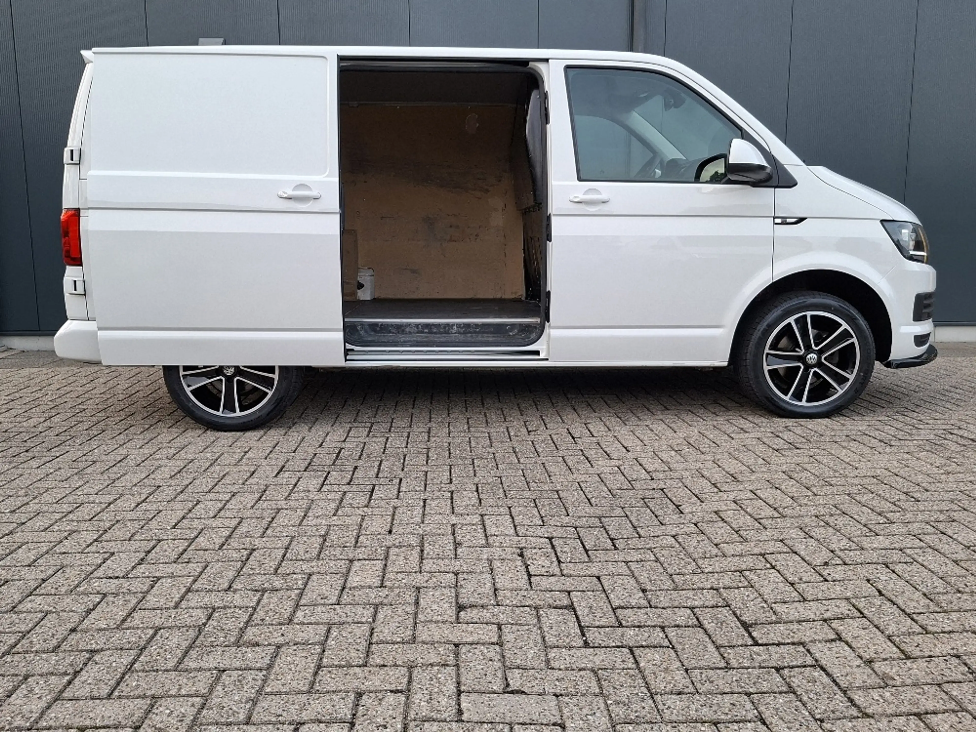 Volkswagen Transporter 2.0 TDI L1H1 * Airco * Parkeersensoren * Cruise Co — photo 7