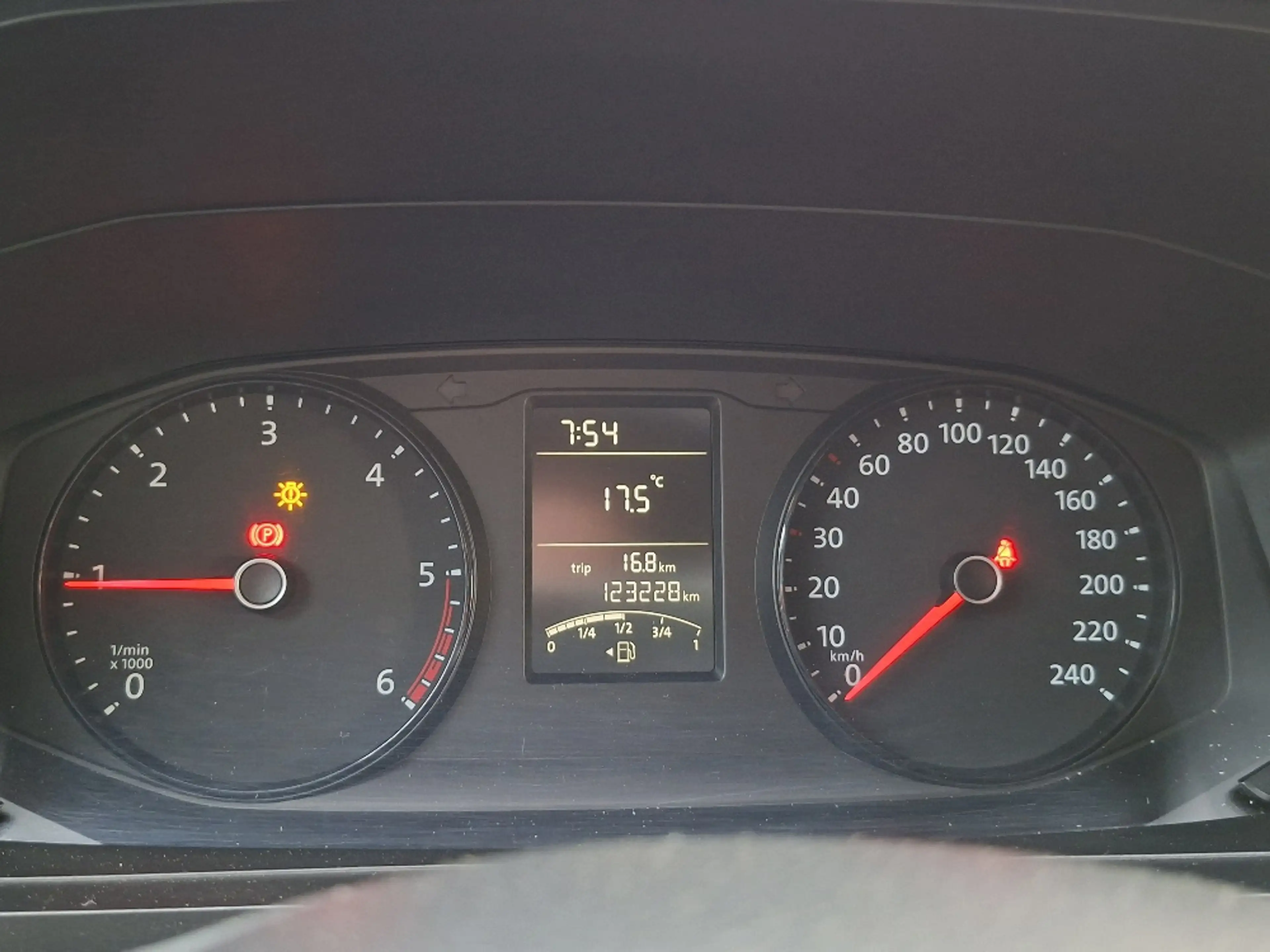 Volkswagen Transporter 2.0 TDI L1H1 * Airco * Parkeersensoren * Cruise Co — photo 20