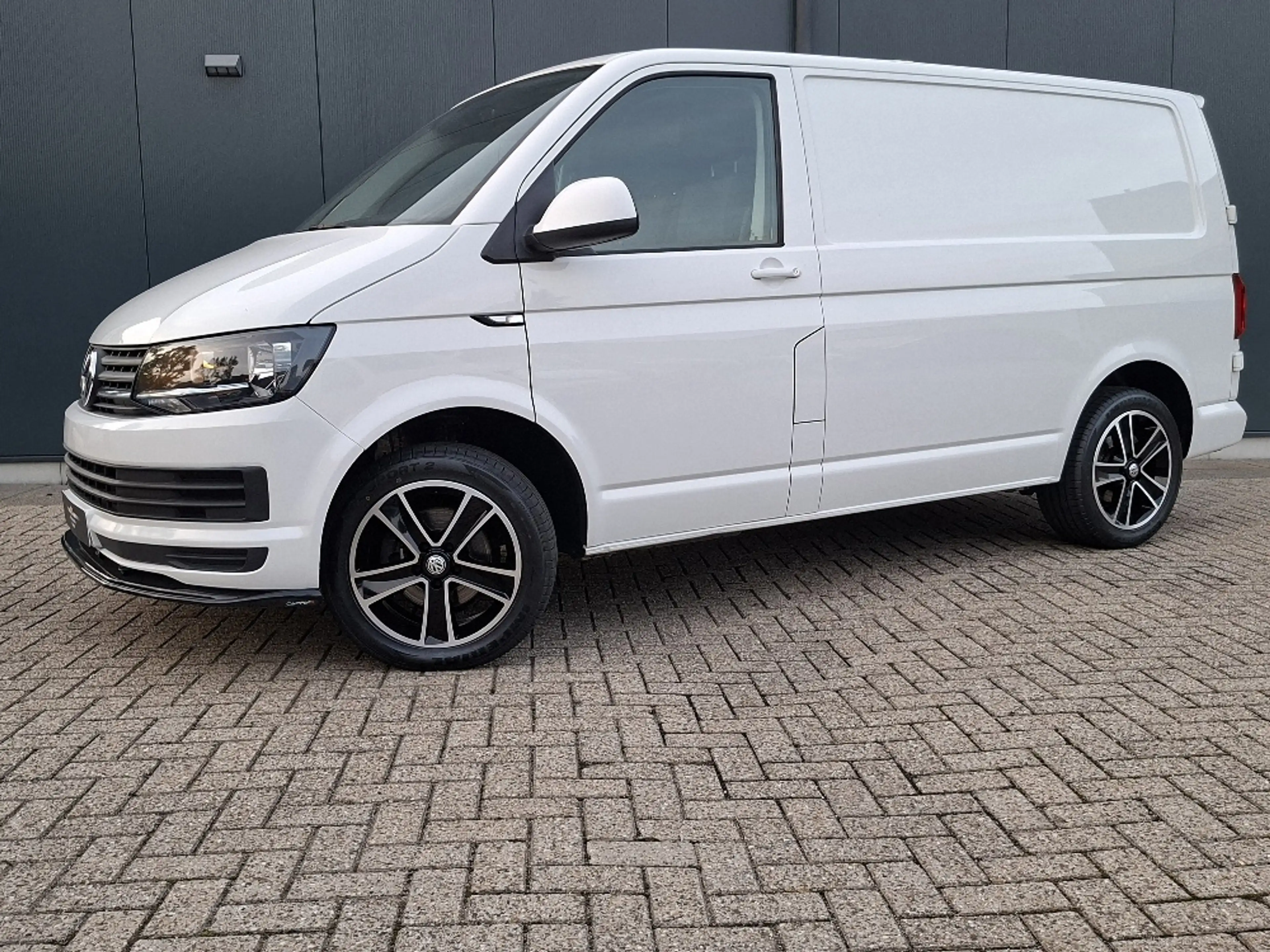 Volkswagen Transporter 2.0 TDI L1H1 * Airco * Parkeersensoren * Cruise Co — photo 24