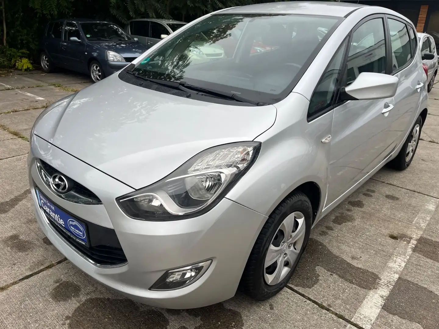 Hyundai iX20 1.6 , 1 Hand Silber - 1