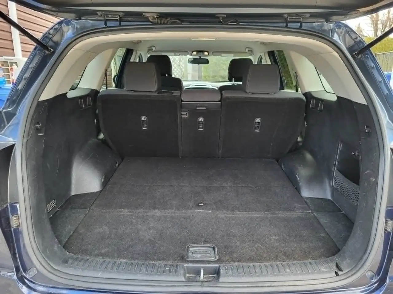 Kia Sorento снимка Kia Sorento