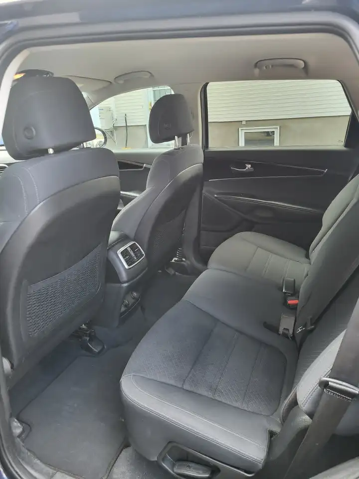 Kia Sorento снимка Kia Sorento