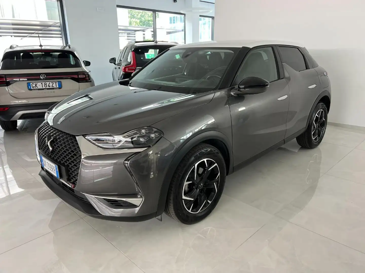 DS Automobiles DS 3 Crossback BlueHDi 110 Faubourg Bi-color Grigio - 1