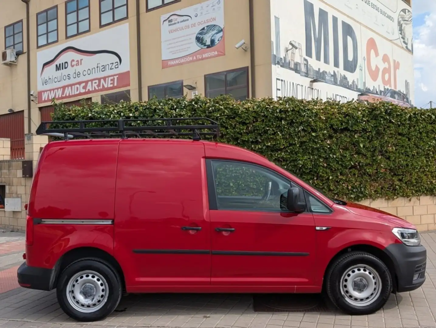 Volkswagen Caddy Furgón 1.4TGI Business GNC Rojo - 2