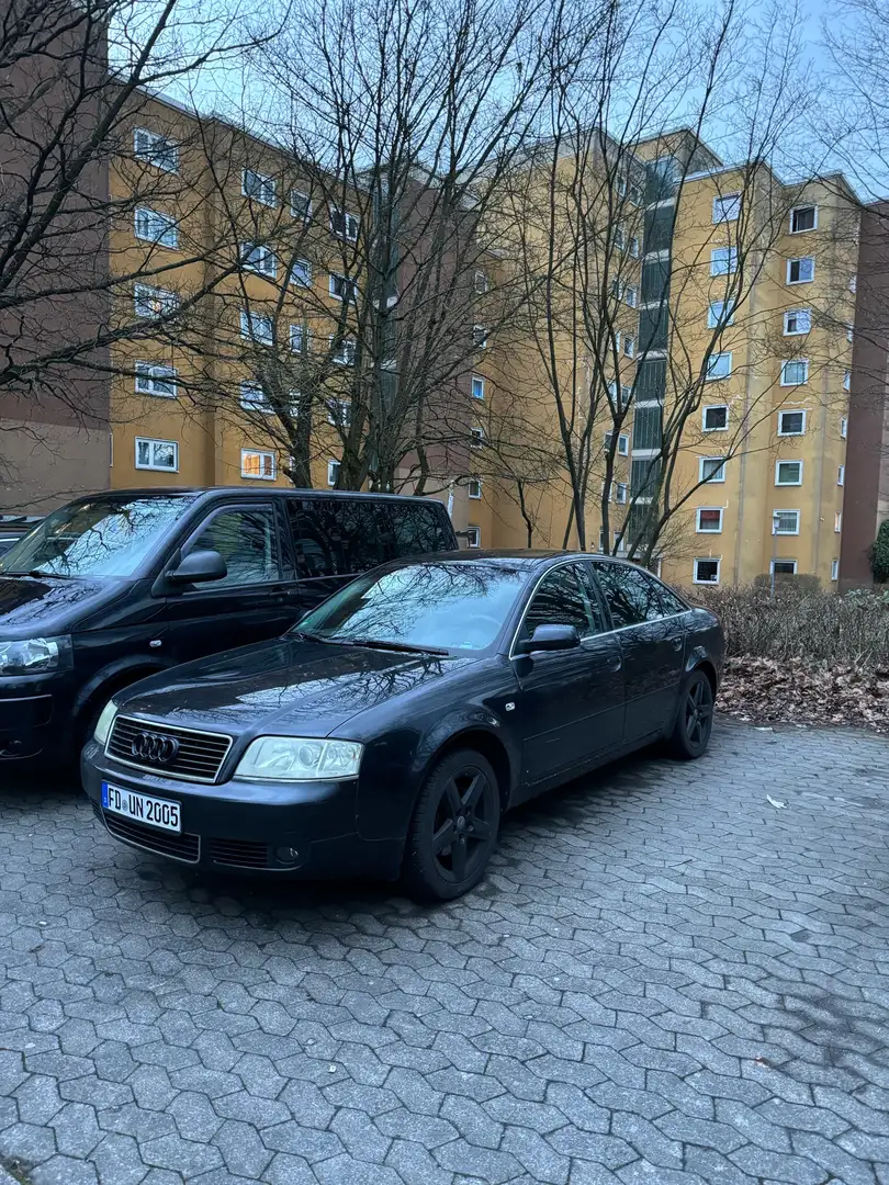 Audi A6 2.0 Чорний - 1