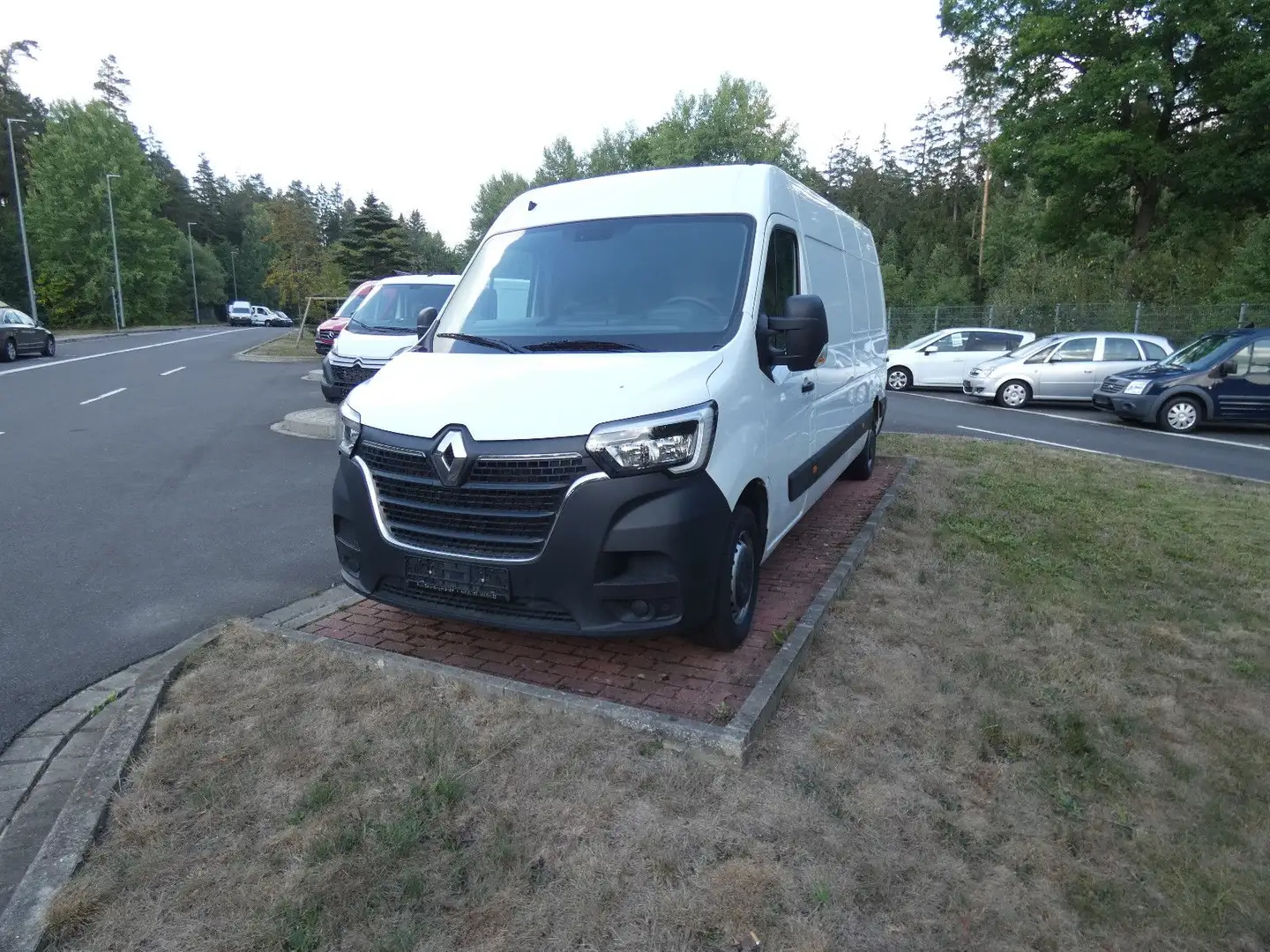 Renault Master Kasten L3H2 HKa 3,5 Komfort MAXI Weiß - 2