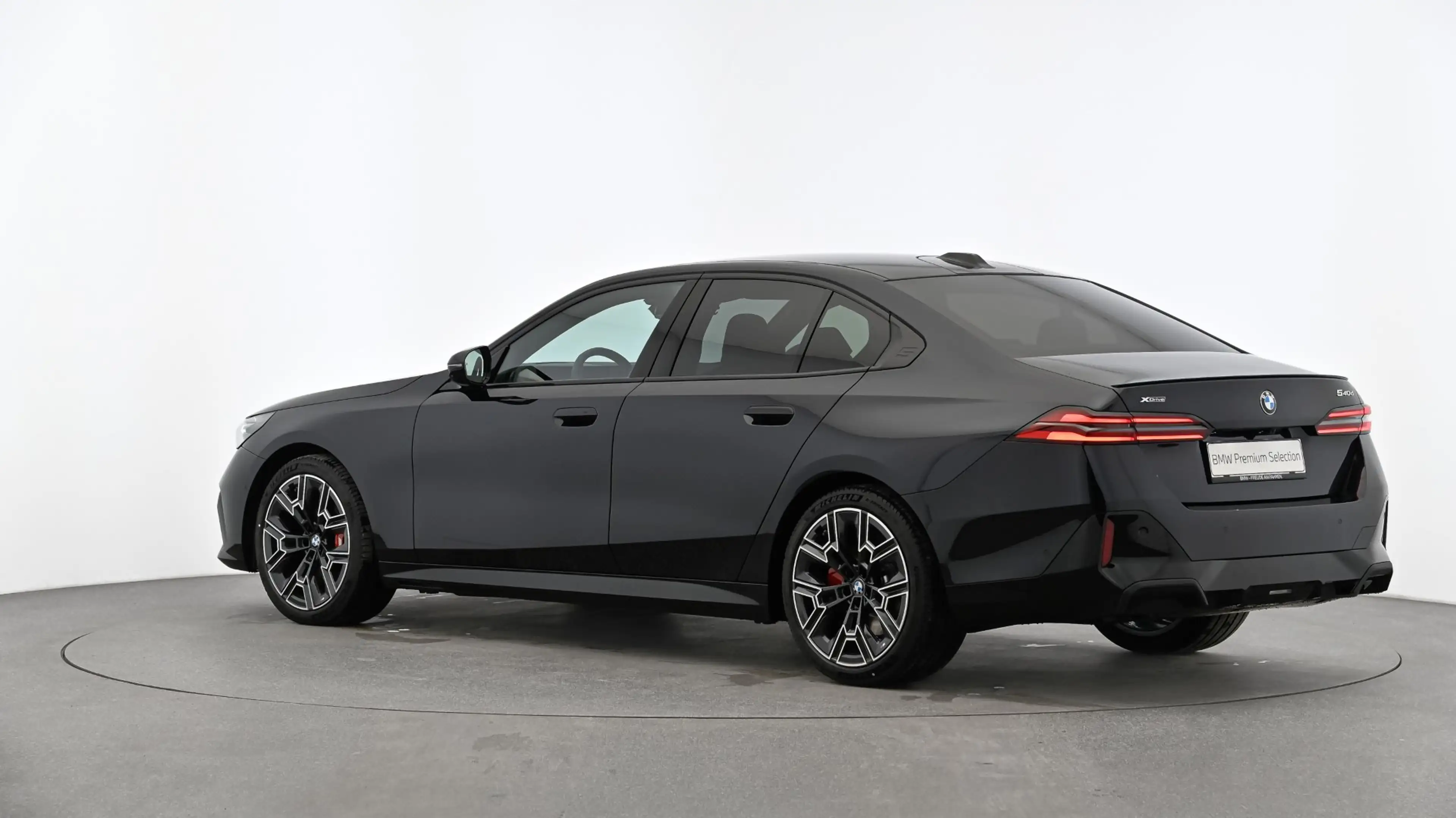 BMW 540 d xDrive *M-Paket Pro/M-Sitze/Sitzbelüftung/360°/Innovationspaket/Bower&Wilkins/Pano/DA-Prof.* — photo 3