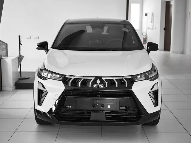 Mitsubishi ASX 1.2L Black Edition