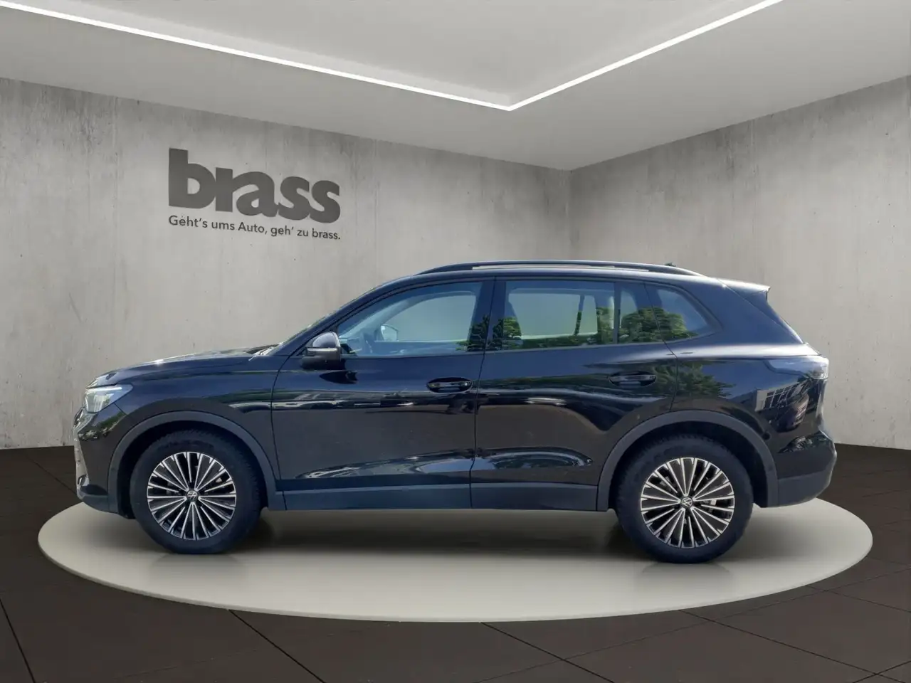 Volkswagen Tiguan 1.5 eTSI Life DSG 360°-Kamera 2
