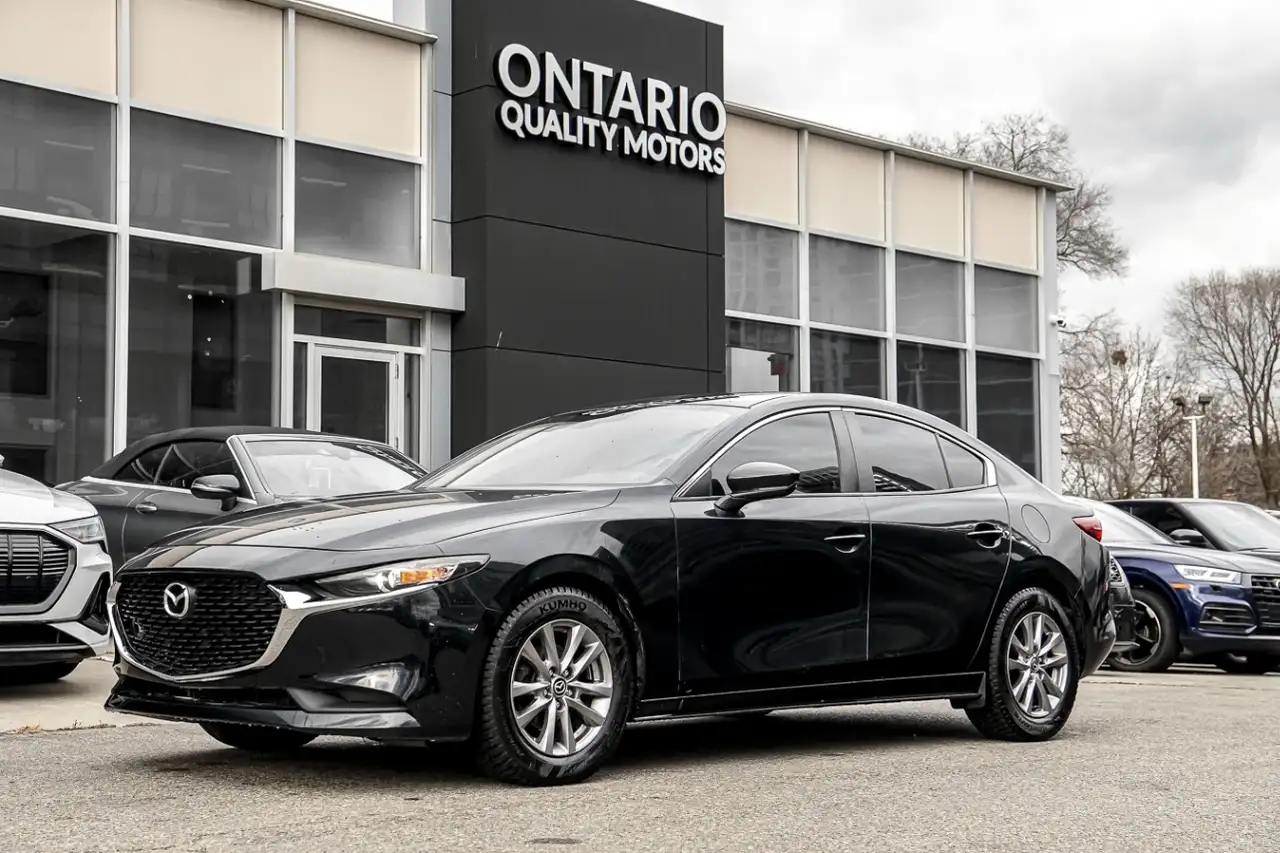 Mazda 3 снимка Mazda 3