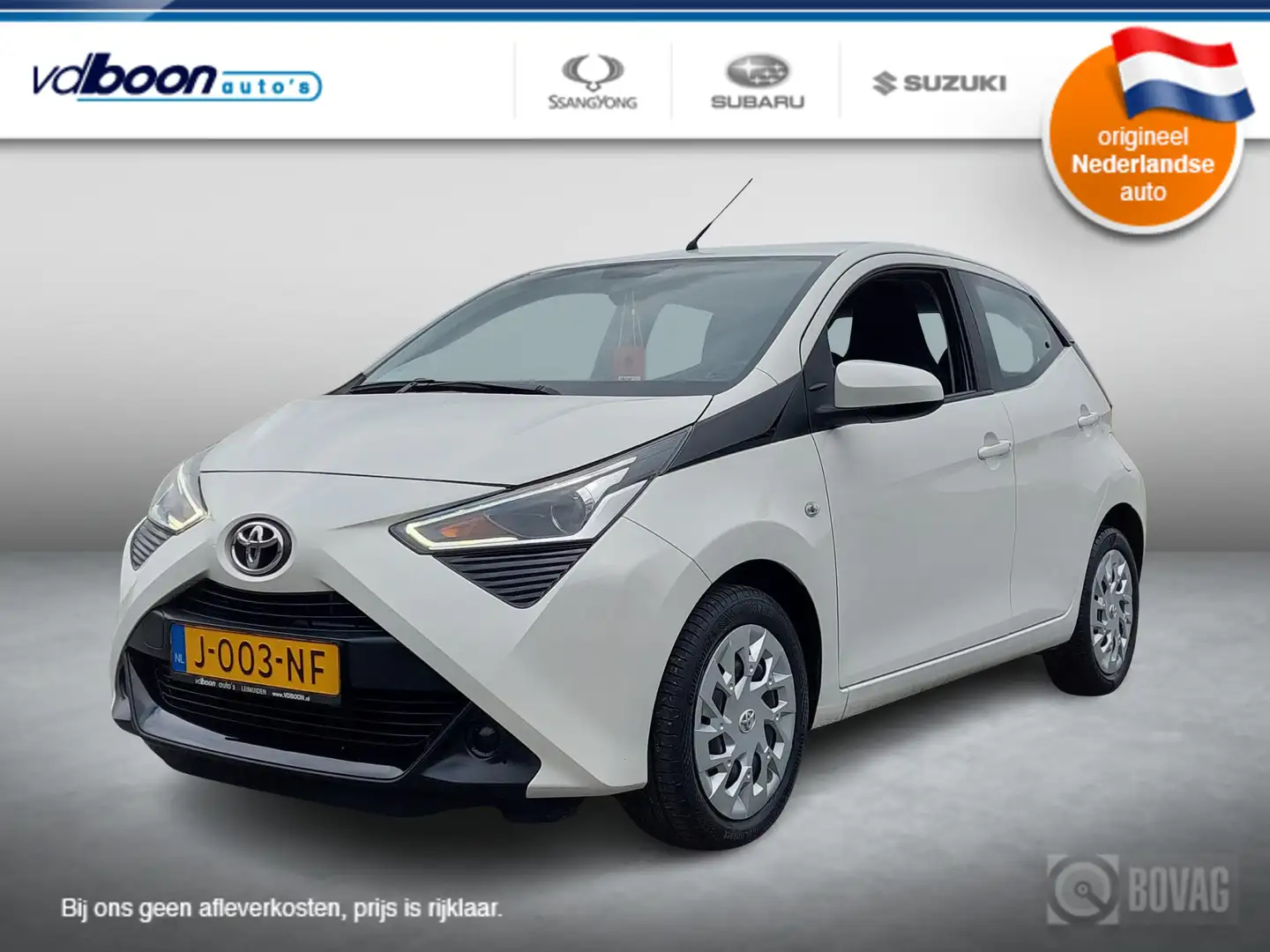 Toyota Aygo 1.0 VVT-i x-play AUTOMAAT | NL-auto | rijklaarprij Wit - 1