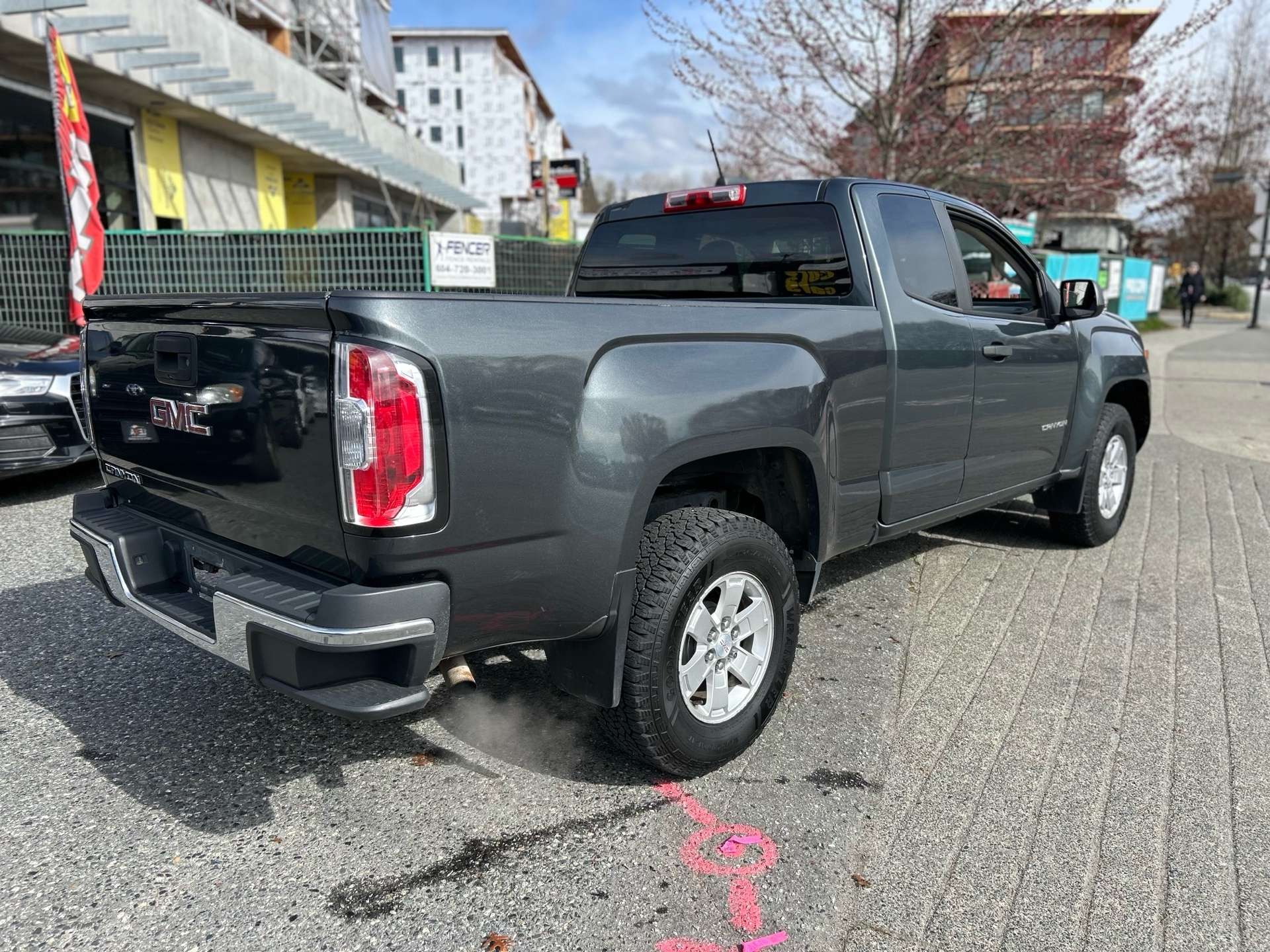 2015 GMC Canyon 2WD Ext Cab 128.3 alt 4