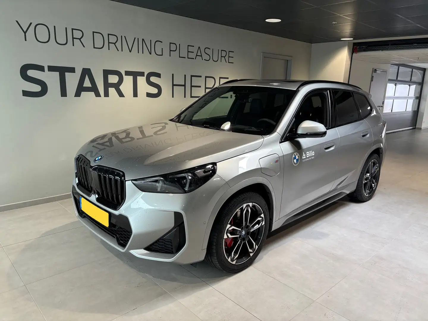 BMW X1 X1 xDrive30e Aut. M Sportpaket Gris - 1