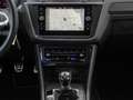 Volkswagen Tiguan 1.5 TSI Life ACC AKUSTIKGLAS DYNLICHT FLA Schwarz - thumbnail 12