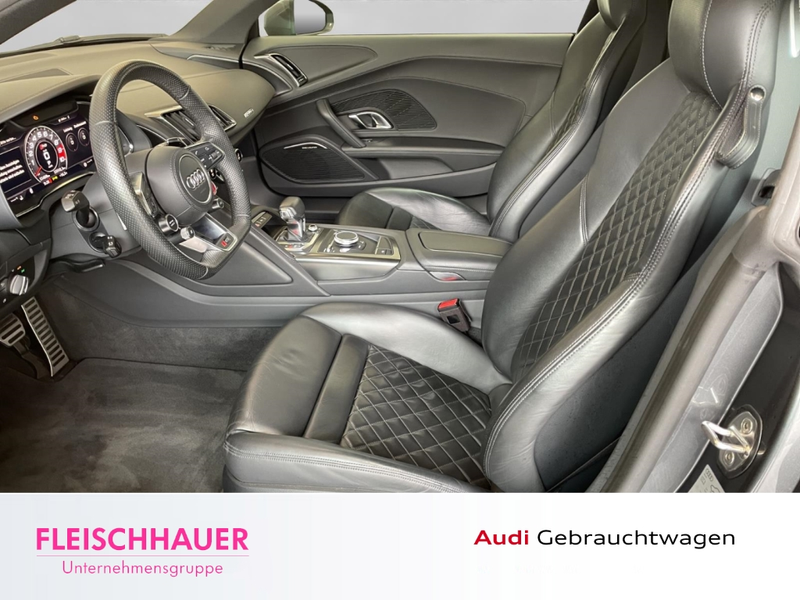 Audi R8 Coupe performance quattro LED Tel.-Vorb. Navi DAB — photo 12