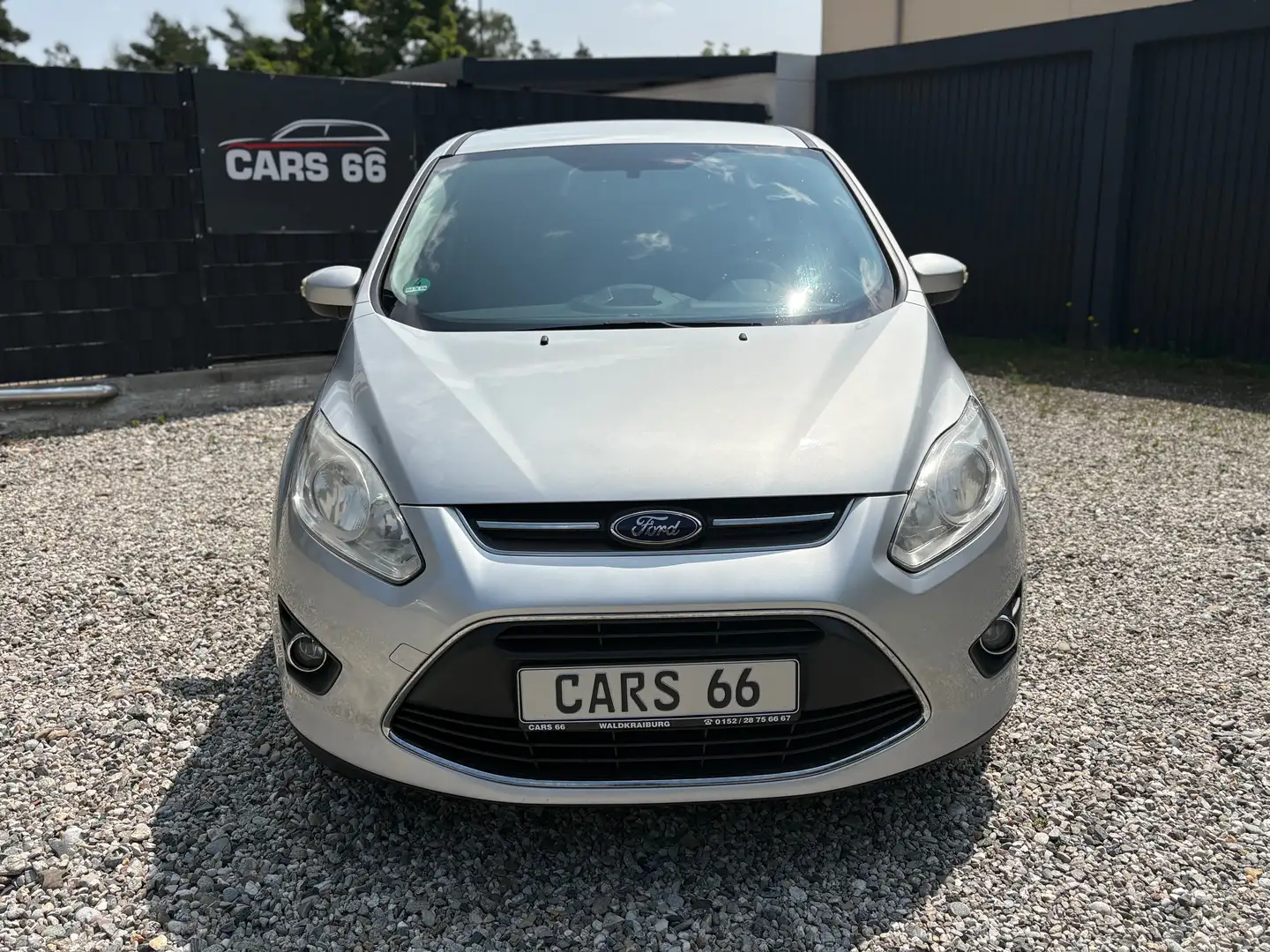 Ford C-Max Champions Edition Silber - 2