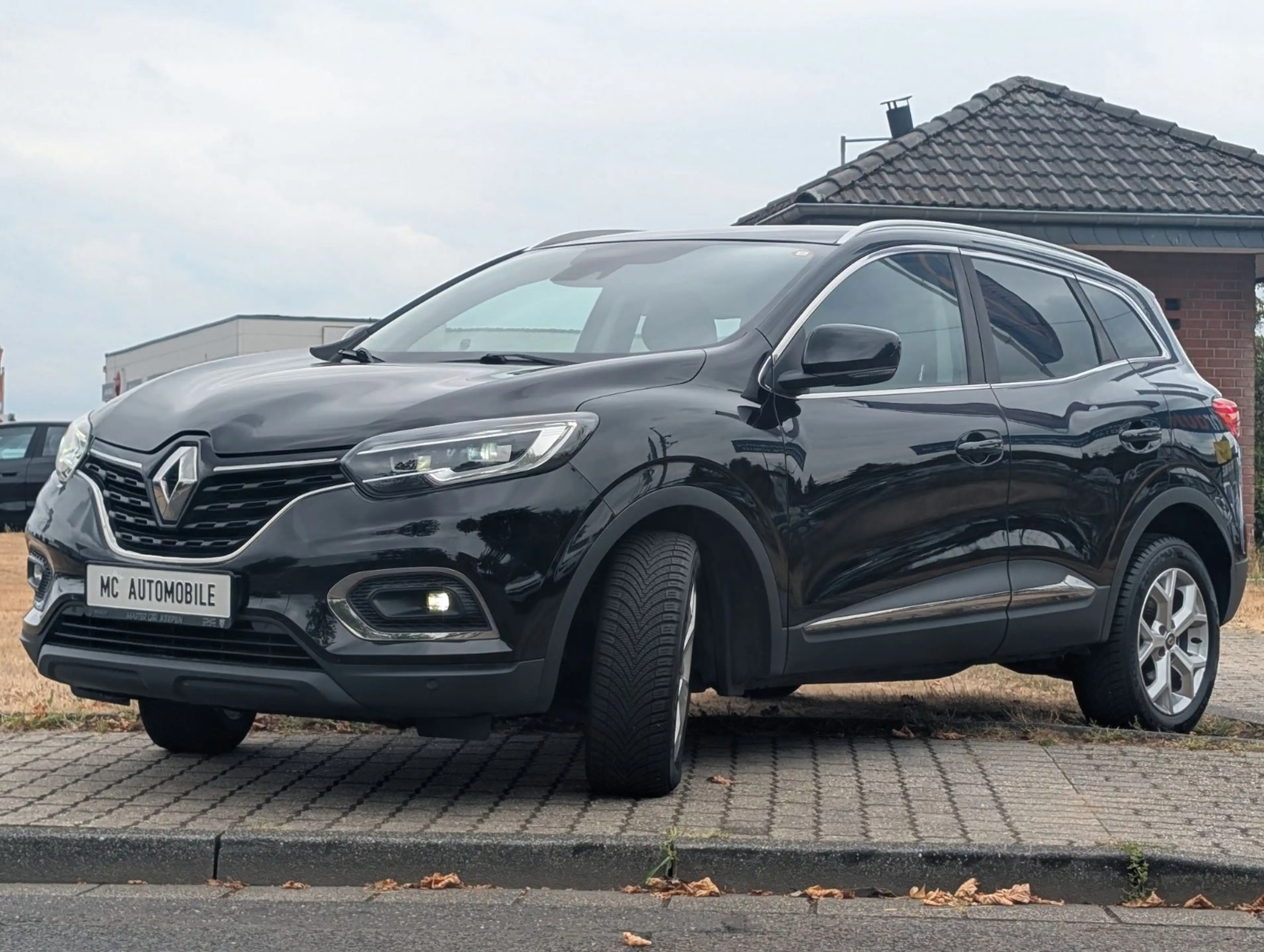 Renault Kadjar Business Bose Edition*AUTOMATIK*PDC V-H ! — photo 3