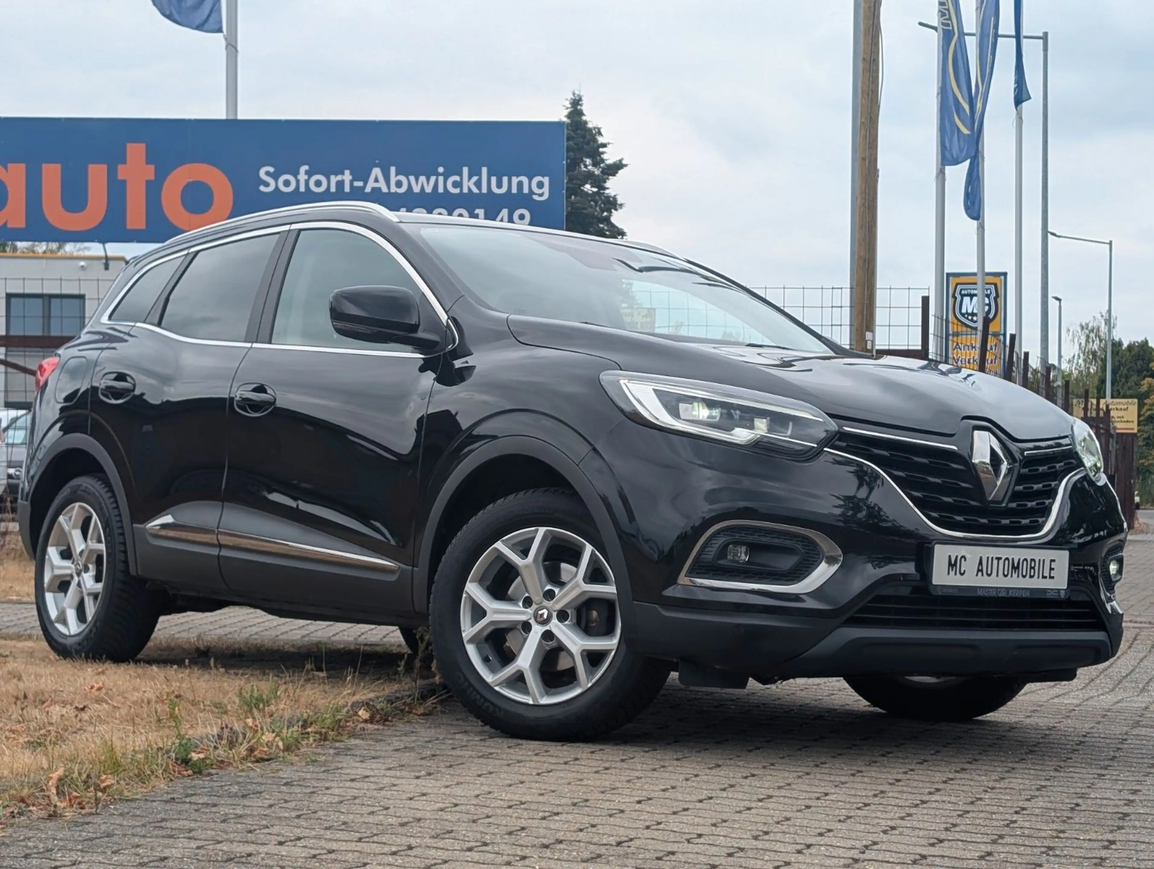 Renault Kadjar Business Bose Edition*AUTOMATIK*PDC V-H ! — photo 4