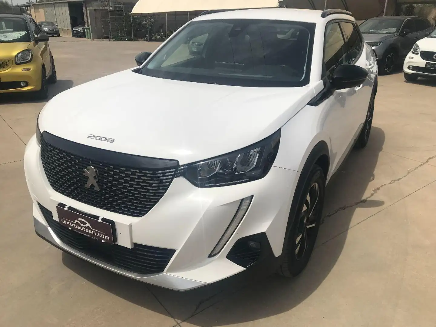 Peugeot 2008 BlueHDi 110 S&S Allure Pack Weiß - 1