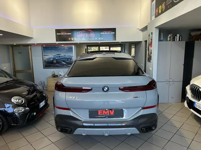 BMW X6 view 14