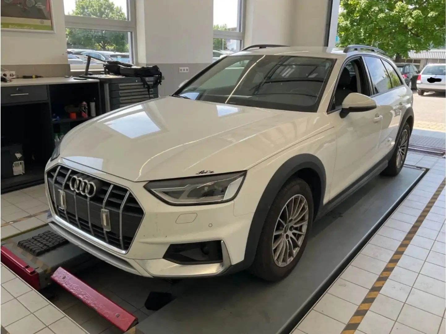 Audi A4 allroad 40 TDI quattro *AHK*LED*PDC*NAVI* Weiß - 2