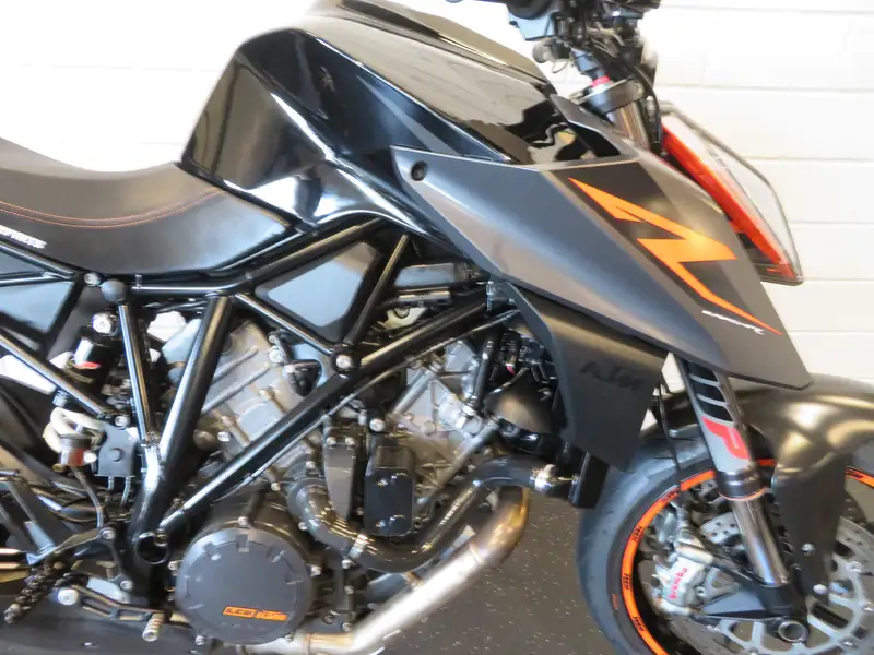 KTM SUPER DUKE 1290 - foto 7