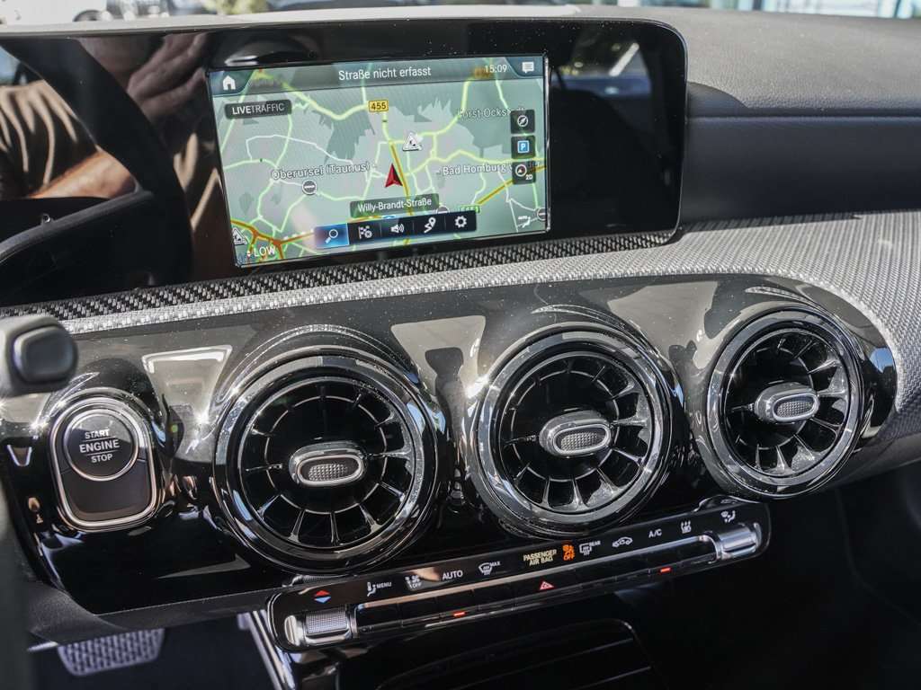 Mercedes-Benz A 250