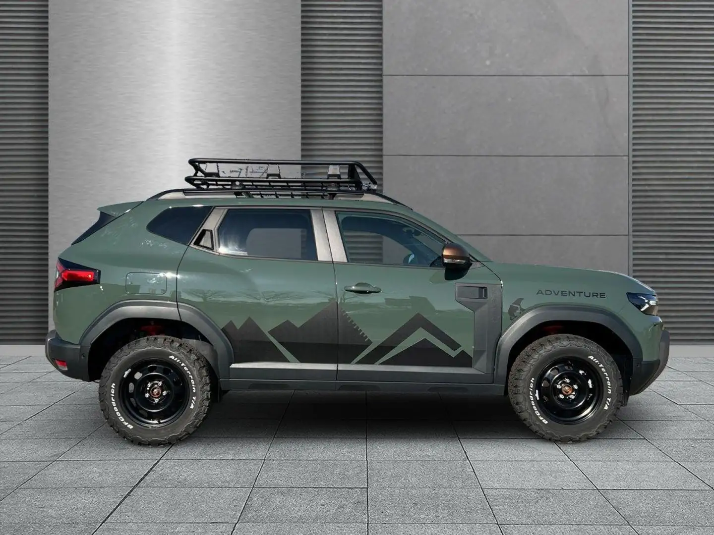 Dacia Duster Adventure Extreme Umbau TCe 130 4x4 96 kW (131 ... Grün - 1