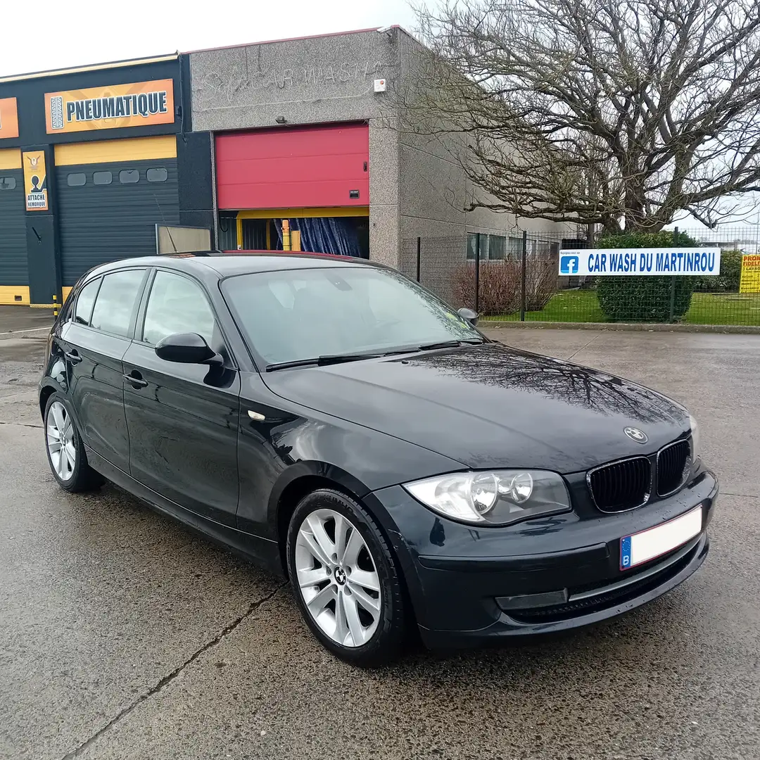 BMW 118 118 d Noir - 1