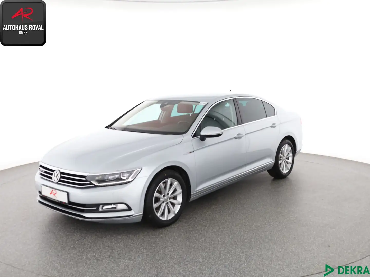 Volkswagen Passat Passat 2.0 TSI 4M HIGHLINE ACTIVE-INFO,ACC,AHK Silber - 1