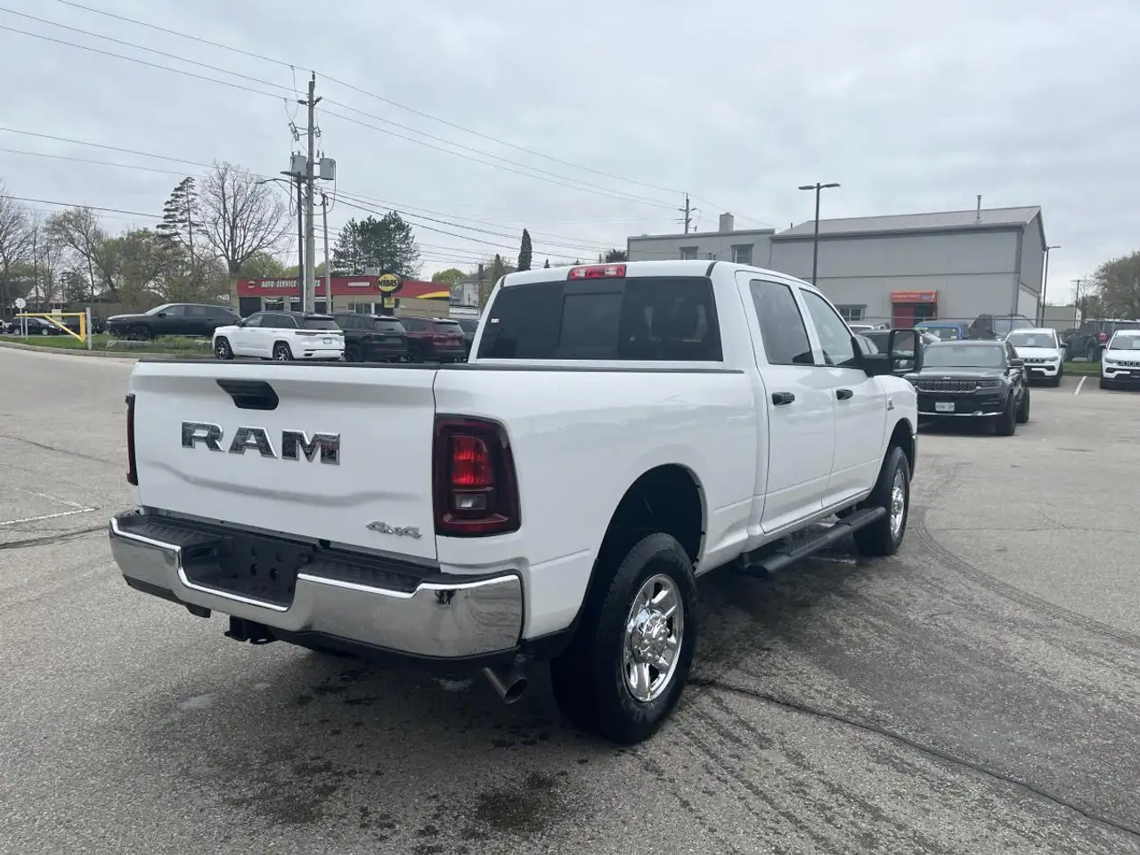 RAM 2500 снимка RAM 2500