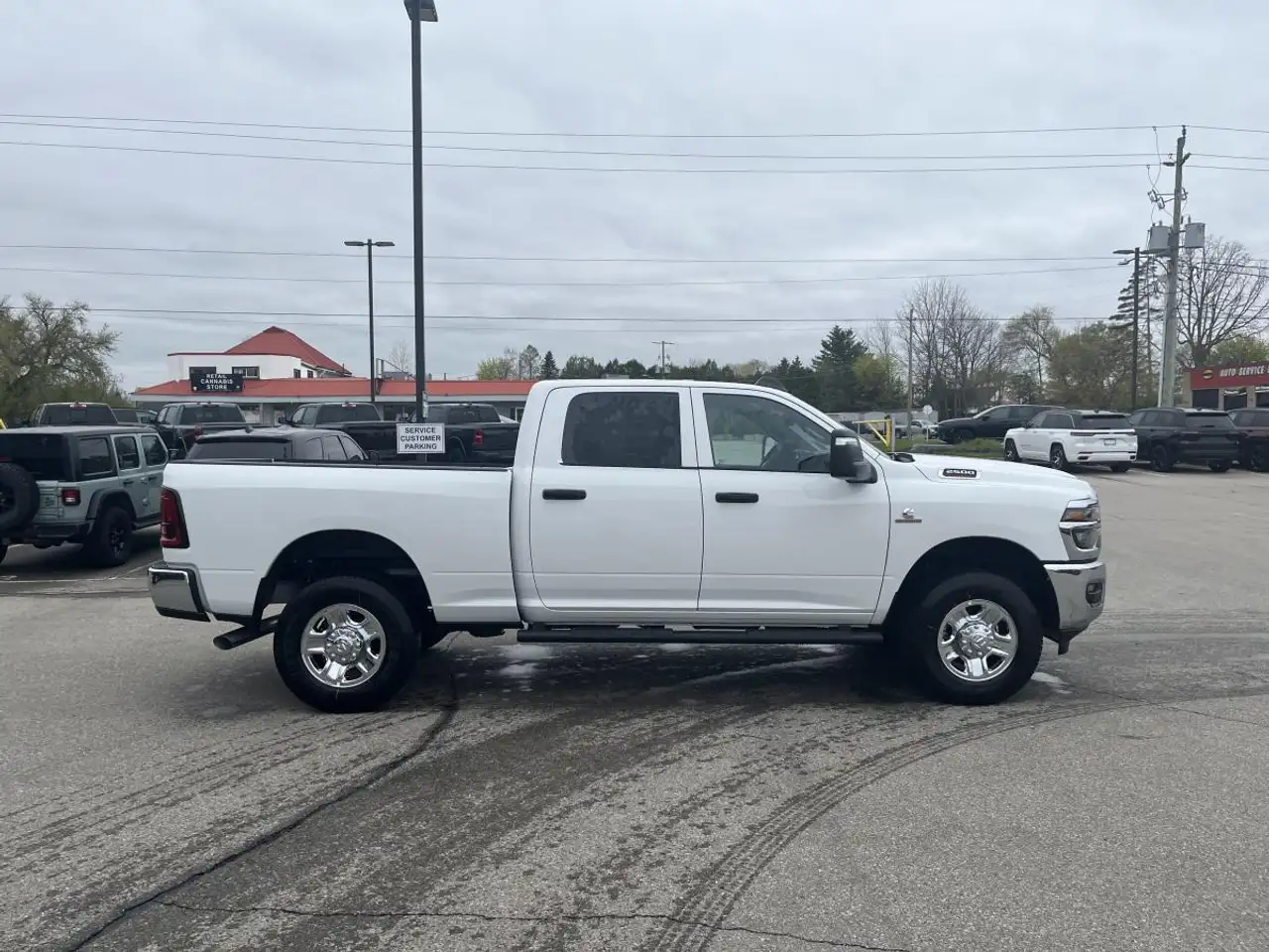 RAM 2500 снимка RAM 2500