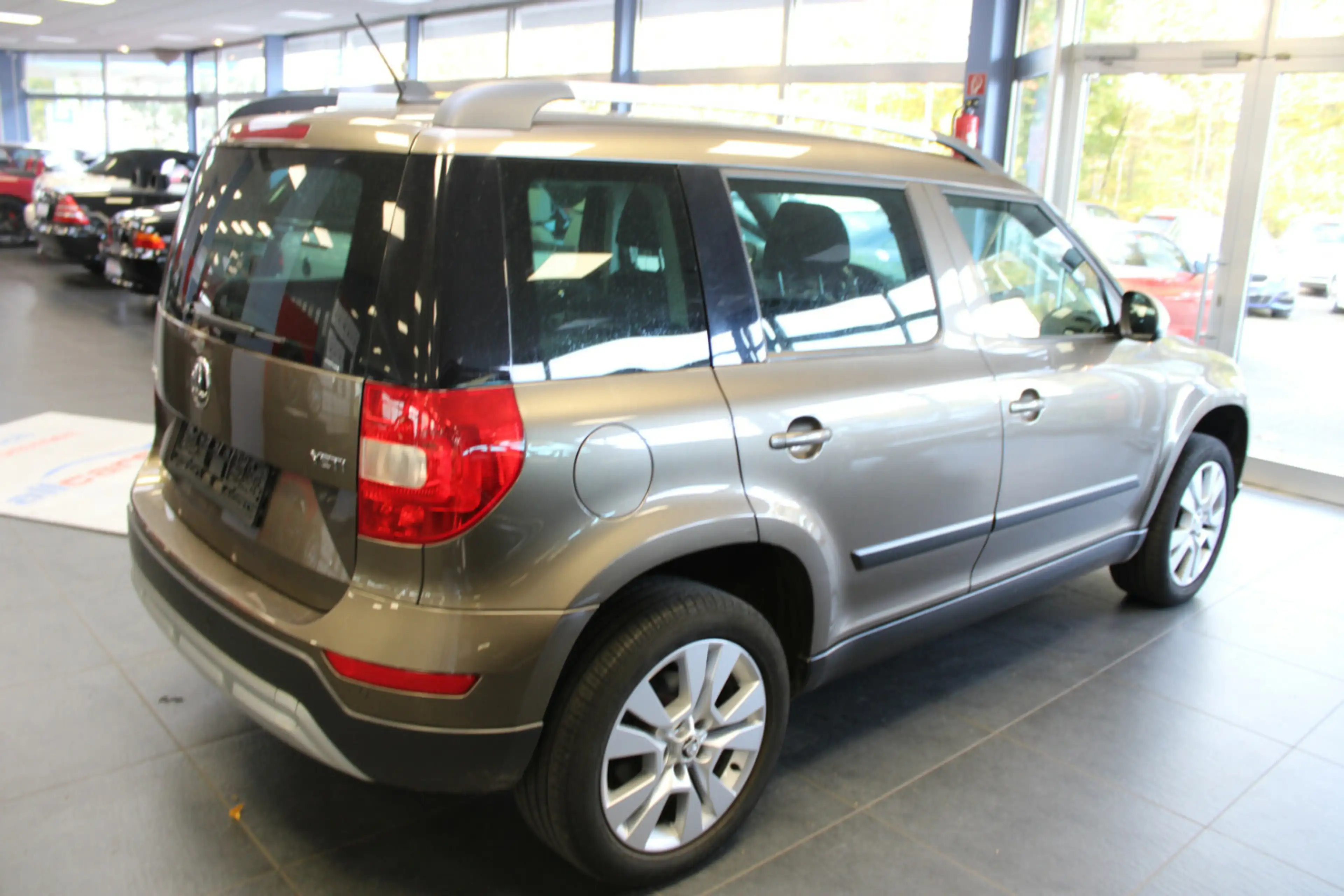 Skoda Yeti Outdoor 1.4 TSI DSG Ambition — photo 7