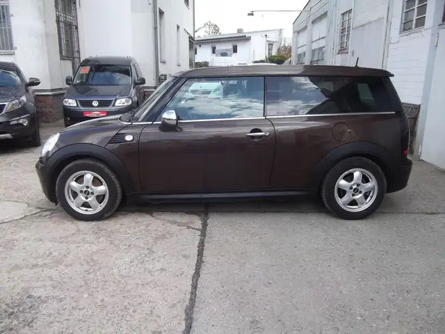 Mini Clubman view 4