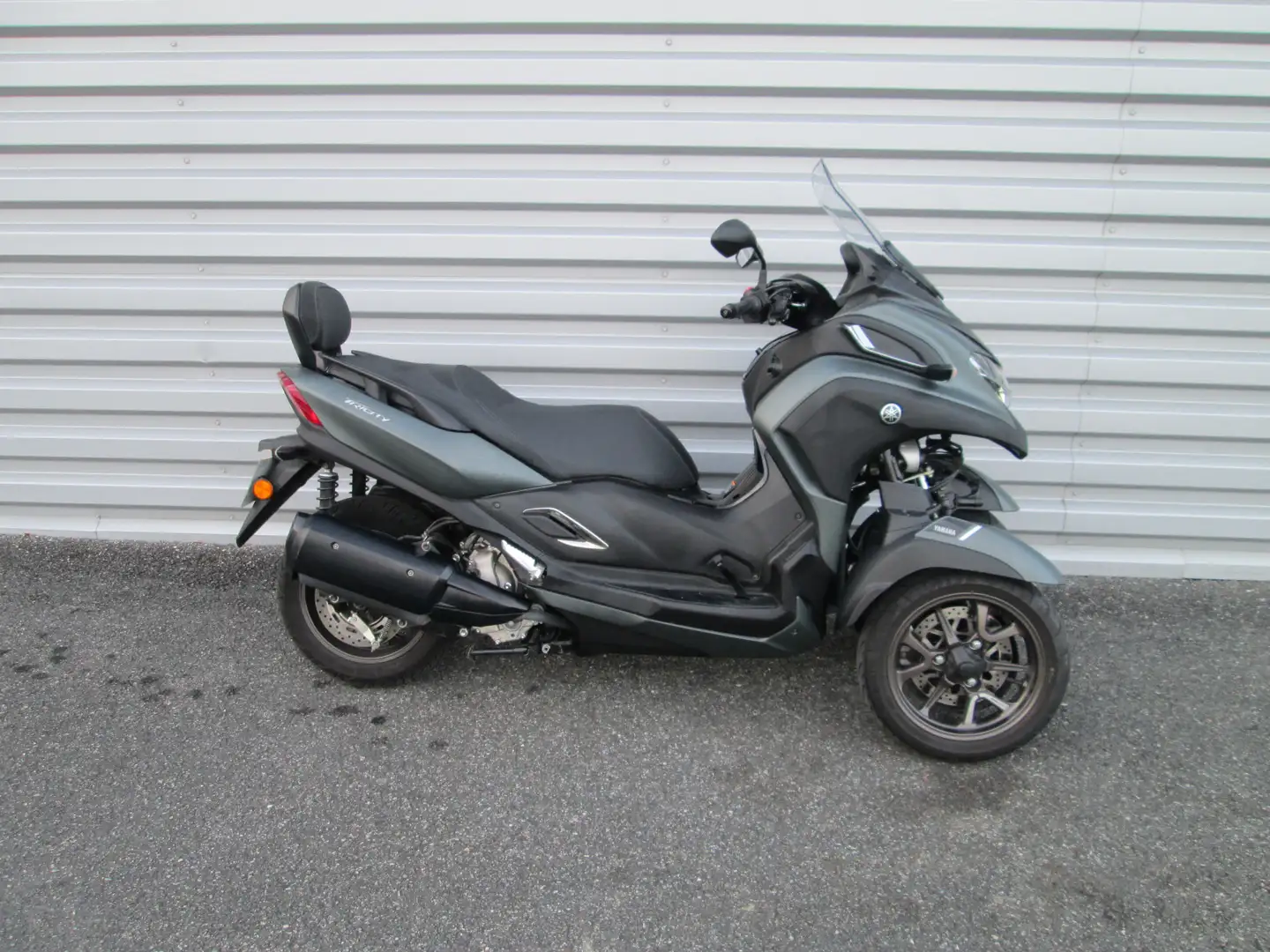 Yamaha TriCity Verde - 2