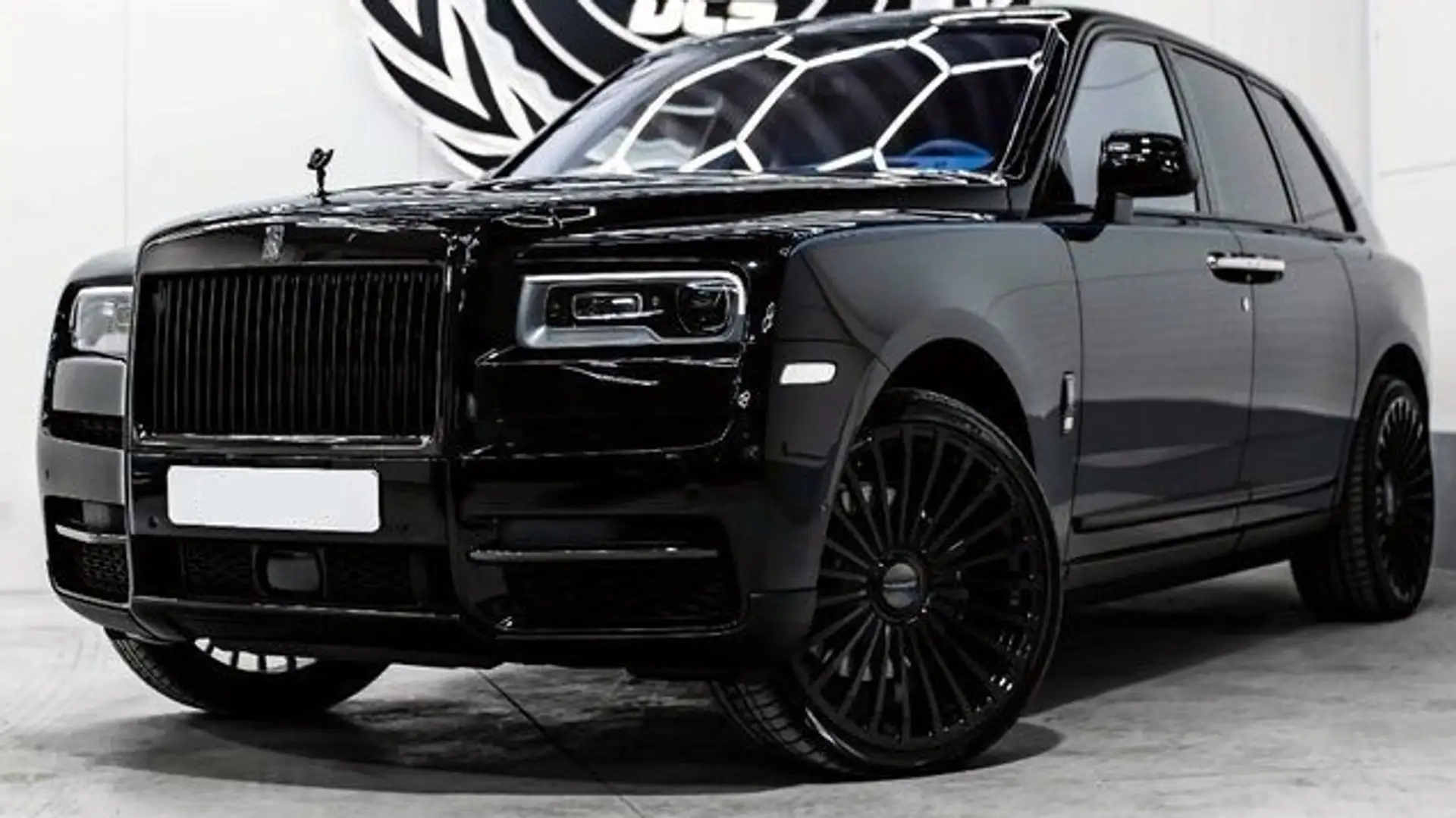 Rolls-Royce Cullinan Siyah - 1