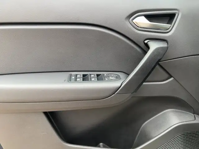 Renault Captur view 13