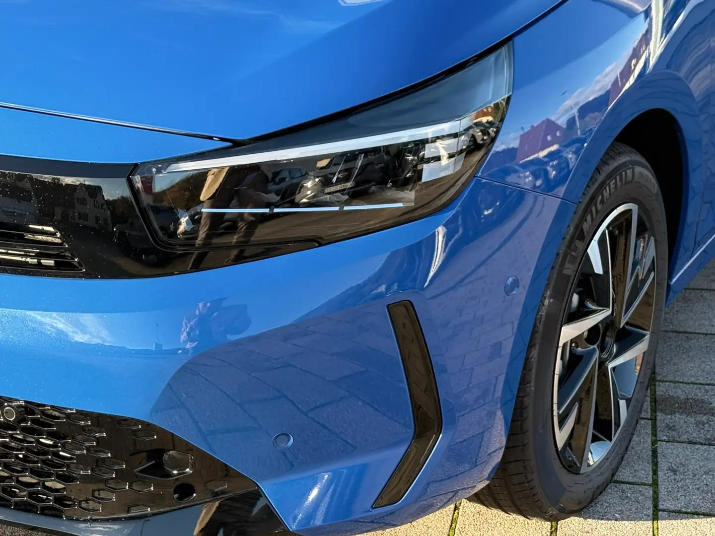 Opel Corsa F 1.2 Turbo GS-Line Automatik 100PS Blau - 2