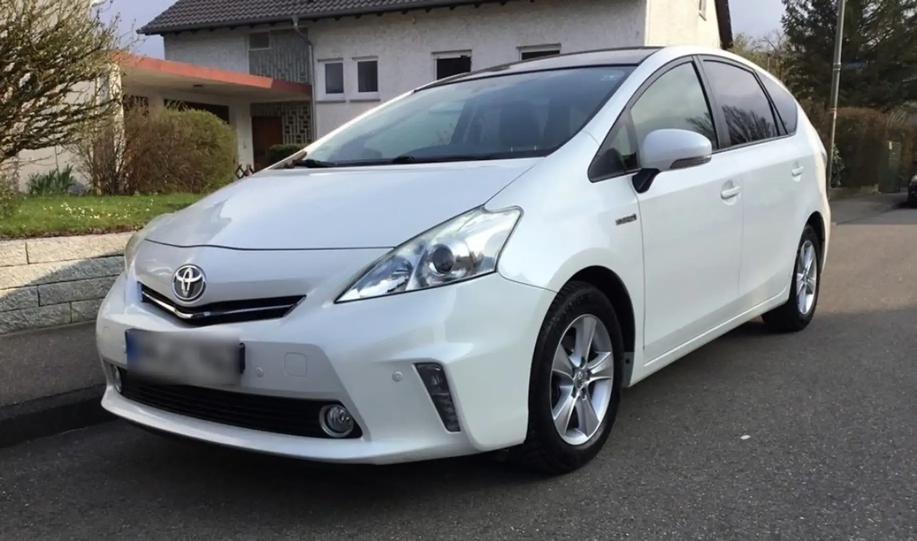 Toyota Prius+ 7 Sitzer Panorama Navi Hybrid Keyless Alb - 1