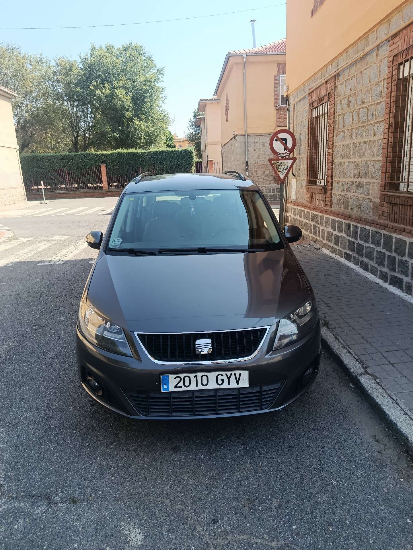 SEAT Alhambra 2.0TDi Ecomotive - foto 1