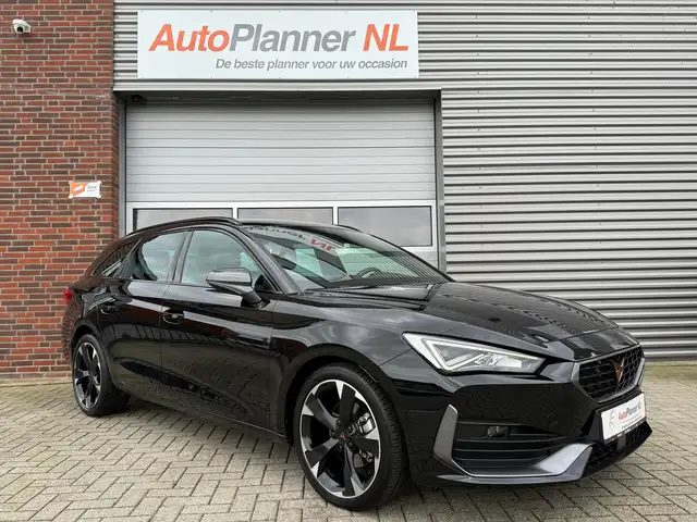 CUPRA Leon Sportstourer 1.5 eTSI! Incl. Btw! Sfeer! Virtual!